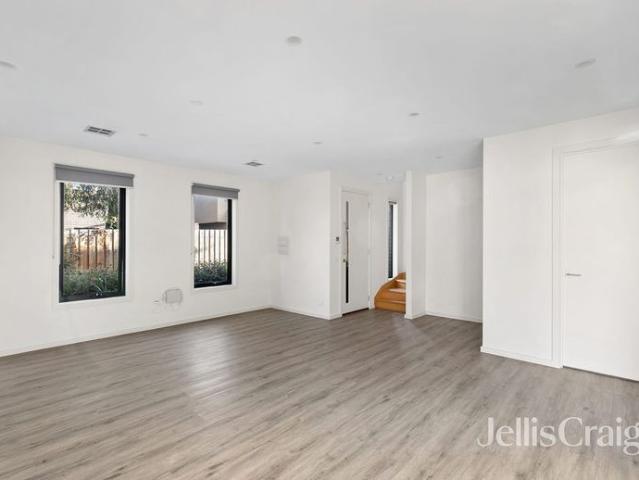 Townhouse for rent in Camerons Creek, Victoria