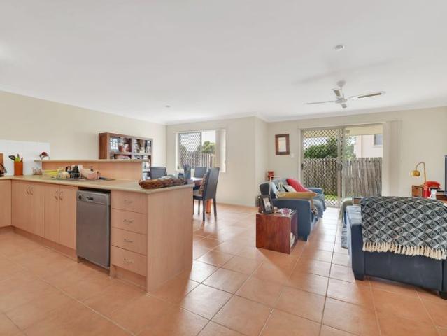 Townhouse for rent in Toombul, Queensland