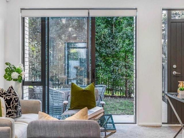 Townhouse for rent in Tāmaki, Maungakiekie-Tāmaki