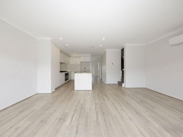 House for rent in Eliston, Melbourne