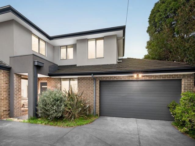 Townhouse for sale in Camerons Creek, Victoria