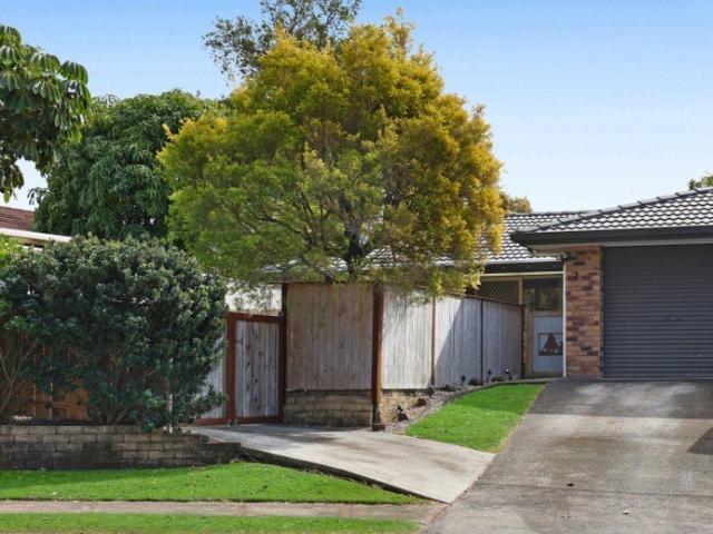 Duplex for sale in Fernbrook, Queensland
