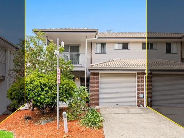 Townhouse for sale in Toombul, Queensland