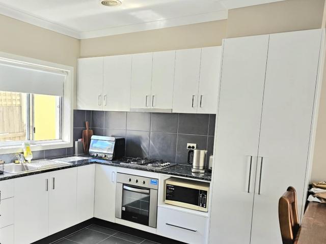 Townhouse for sale in Warrnambool, Victoria
