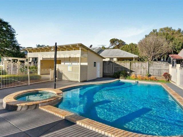 Townhouse for rent in Toombul, Queensland