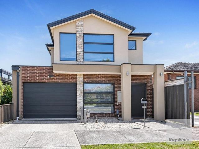 Townhouse for rent in Meadow Heights, Melbourne
