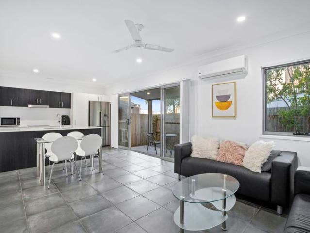 Townhouse for rent in Fernbrook, Queensland