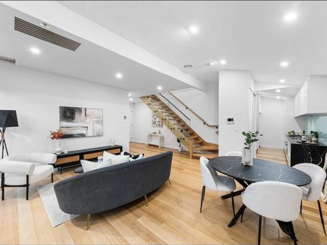 Townhouse for rent in Camerons Creek, Victoria