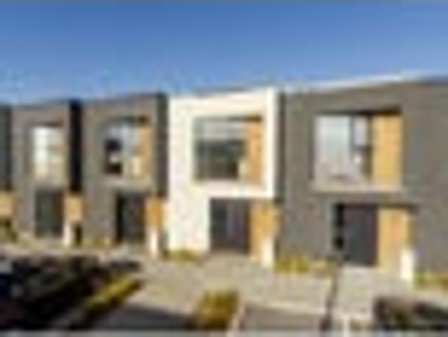 Townhouse for sale in Paraparaumu, Wellington