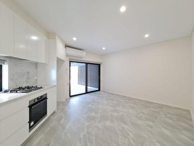 House for rent in Edensor Park, Sydney