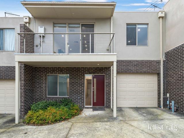 Townhouse for rent in Camerons Creek, Victoria