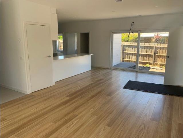 Apartment for rent in Riddells Creek, Shire of Macedon Ranges