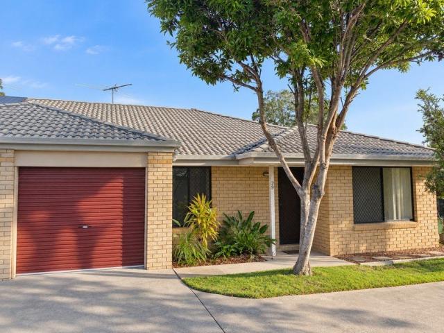 Townhouse for rent in Calamvale, Greater Brisbane