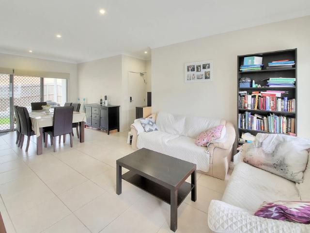 Townhouse for rent in Toombul, Queensland