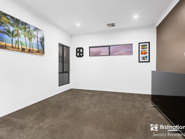 House for sale in Champion Lakes, Western Australia