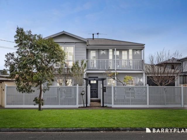 Townhouse for sale in Camerons Creek, Victoria