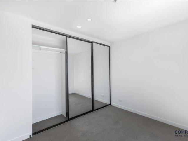 Apartment for rent in North Melbourne, Melbourne