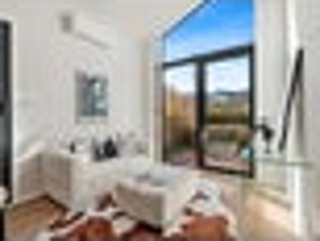 House for sale in Whangaparaoa