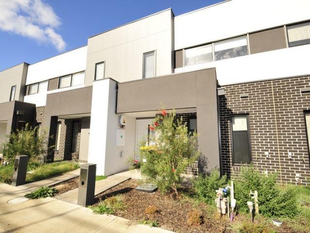 Townhouse for rent in Camerons Creek, Victoria