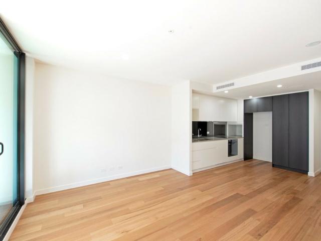 Apartment for rent in Braddon, North Canberra
