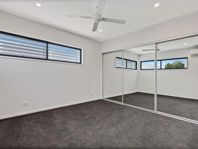 Townhouse for rent in Kings Creek, Queensland