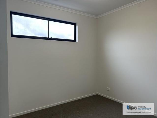 Townhouse for rent in Firle, Adelaide