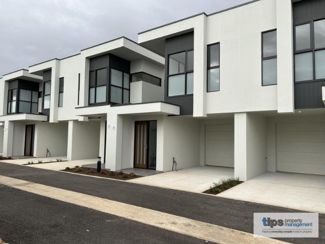 Townhouse for rent in Firle, Adelaide