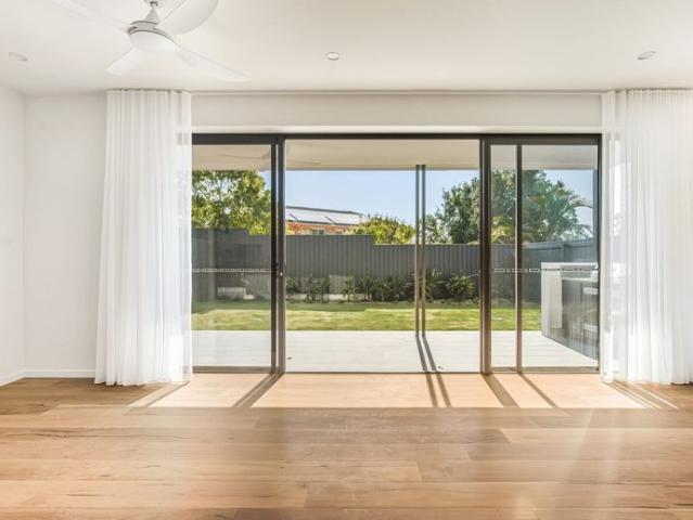 Townhouse for rent in Toombul, Queensland