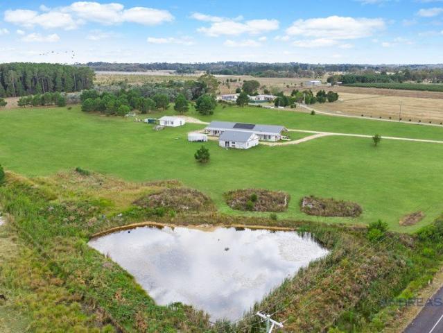 Cottage for sale in Cottonvale, Queensland