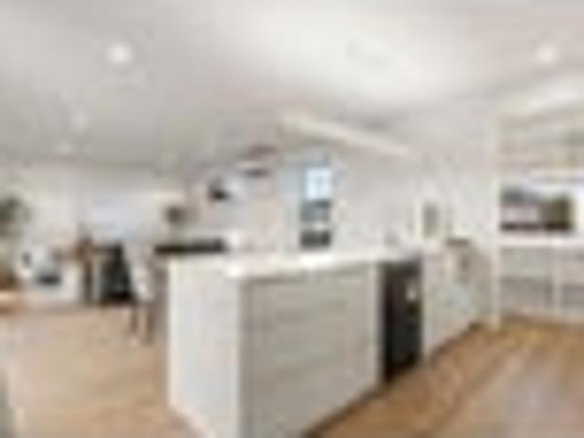 House for sale in Chaslands, Canterbury