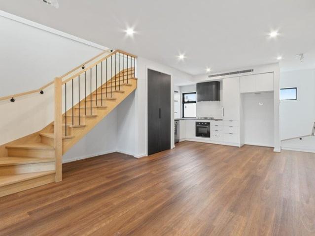 Townhouse for rent in Camerons Creek, Victoria