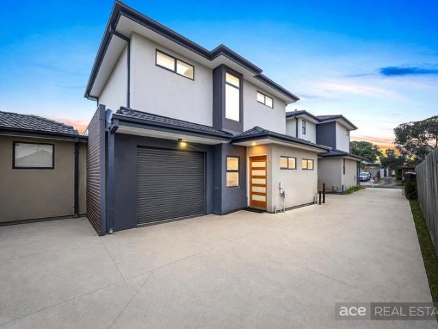 Townhouse for sale in Camerons Creek, Victoria