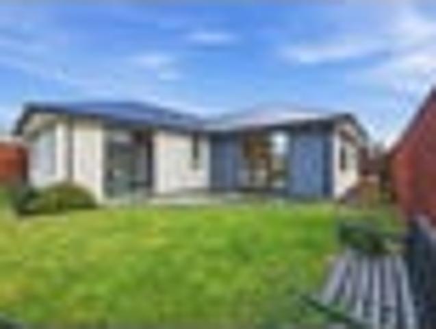 House for sale in Woodend, Canterbury