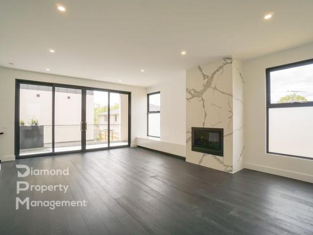 Townhouse for rent in Camerons Creek, Victoria