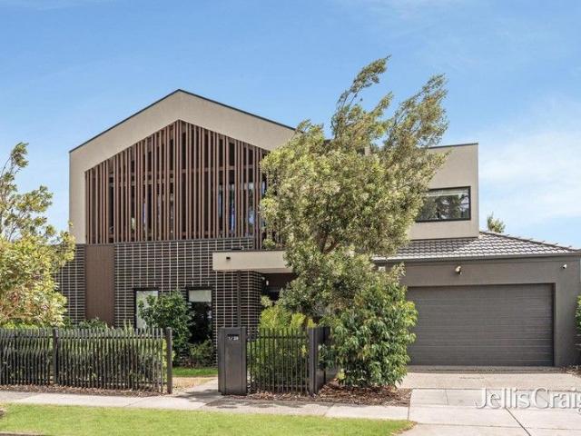 Townhouse for sale in Camerons Creek, Victoria