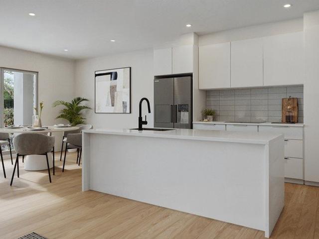 Townhouse for sale in Wollongong West, New South Wales