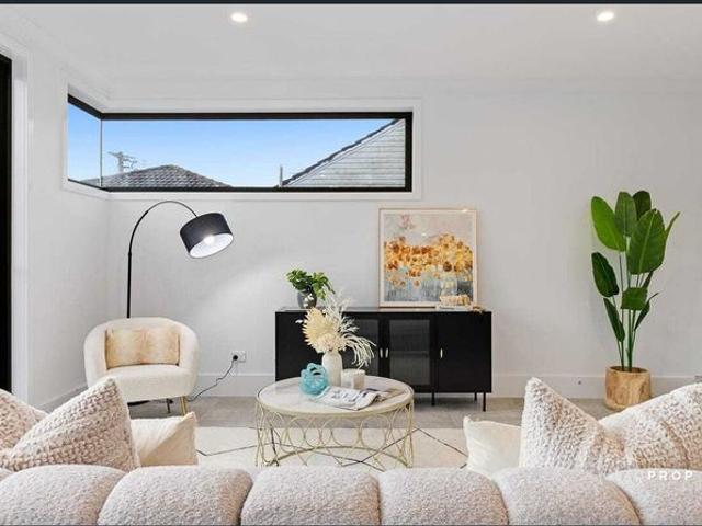 Townhouse for rent in Camerons Creek, Victoria