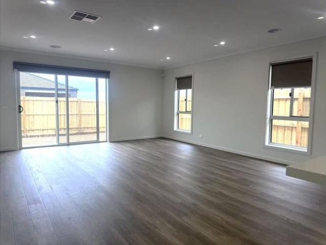 House for rent in Windermere, Melbourne