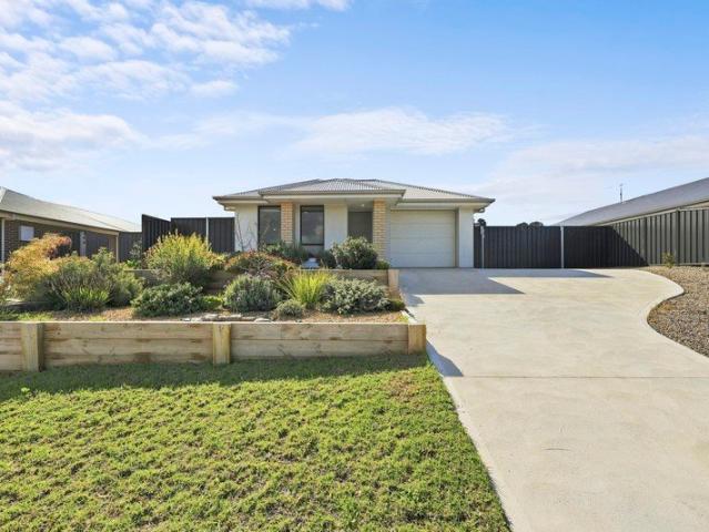 House for sale in Hindmarsh Island, South Australia