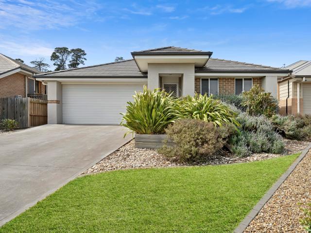 House for sale in Brisbane Grove, New South Wales