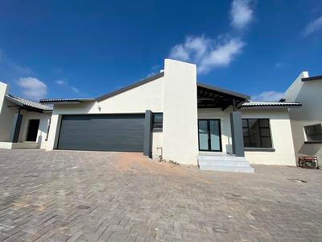 Townhouse for sale in Seshego, Limpopo