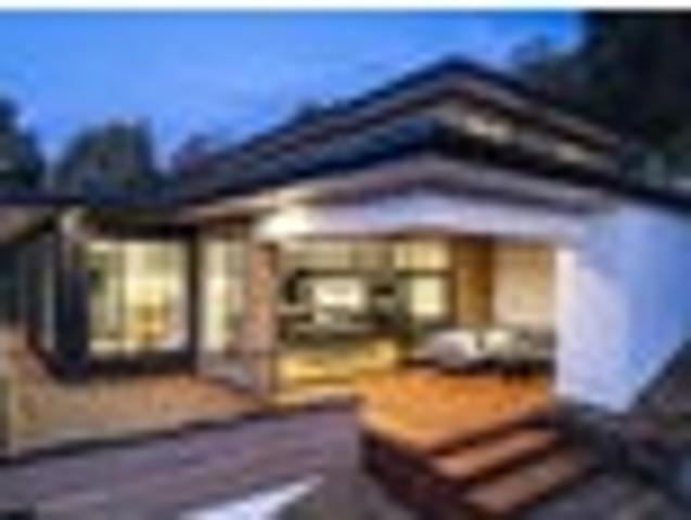 House for sale in Chaslands, Canterbury