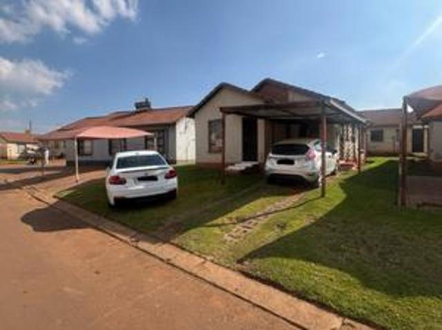Townhouse for sale in Tembisa, Gauteng