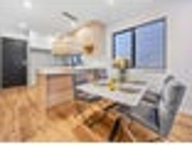 Townhouse for sale in Henderson, Henderson-Massey