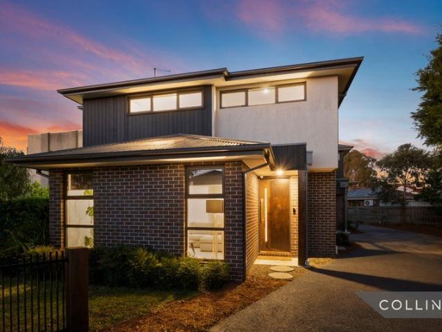 Townhouse for sale in Heidelberg West, Melbourne