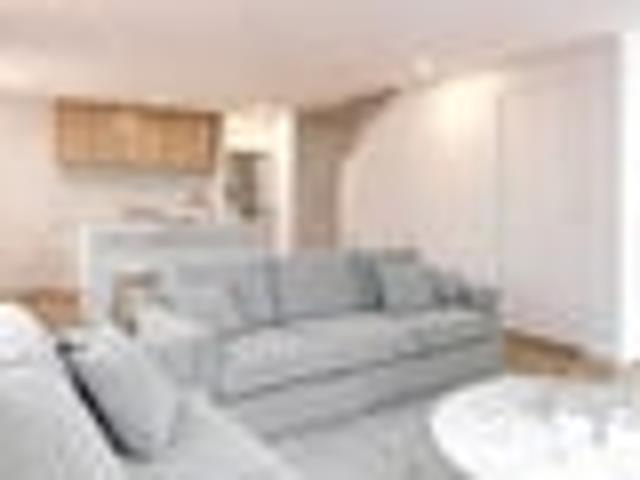 Townhouse for sale in Lincoln, Canterbury