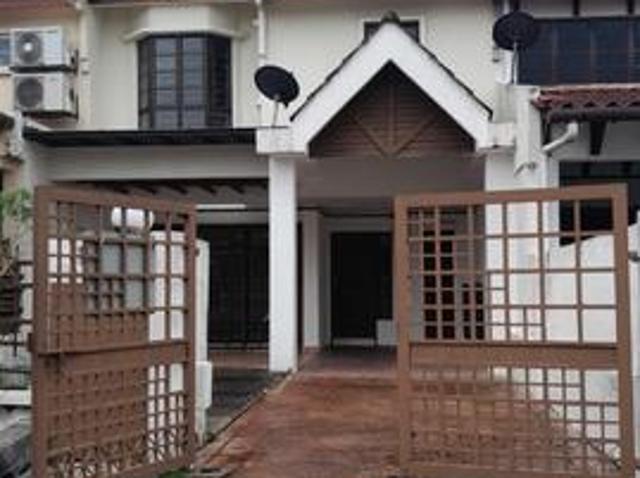 Terraced House for rent in Country Heights Damansara, Kuala Lumpur
