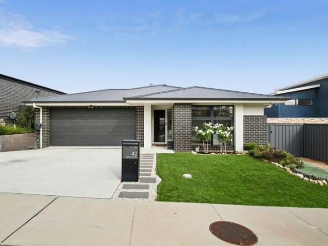 House for rent in Environa, Queanbeyan