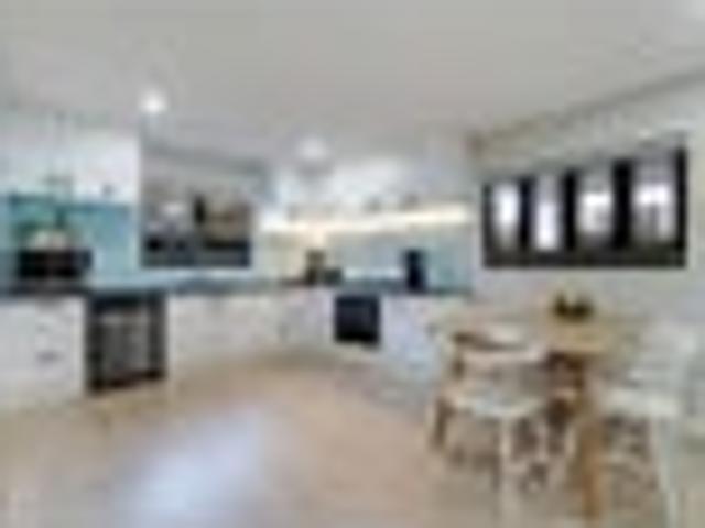 House for sale in New Windsor, Oroua County