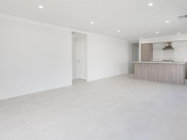 House for rent in Golden Bay, Western Australia
